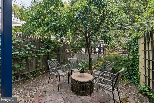 621 S BAMBREY ST, Philadelphia, PA 19146
