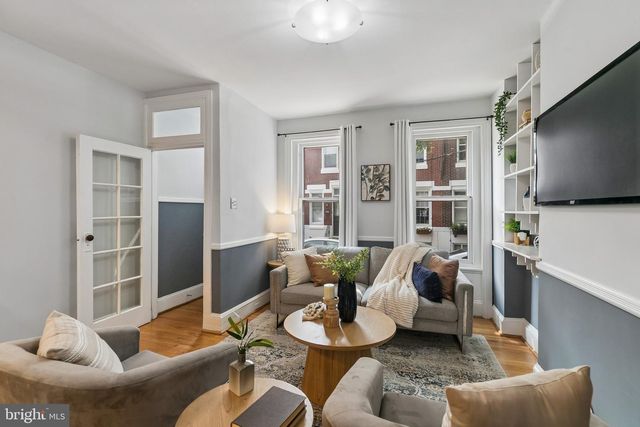 621 S BAMBREY ST, Philadelphia, PA 19146