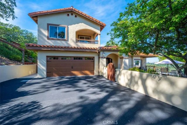 10662 Santa Ana Road, Atascadero, CA 93422