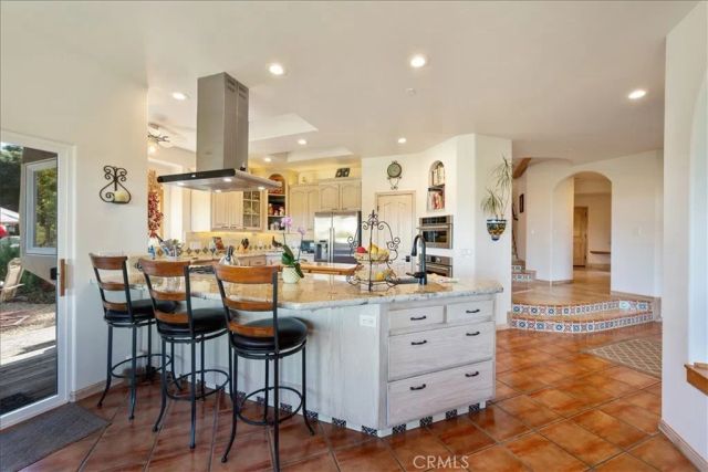 10662 Santa Ana Road, Atascadero, CA 93422