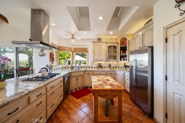10662 Santa Ana Road, Atascadero, CA 93422