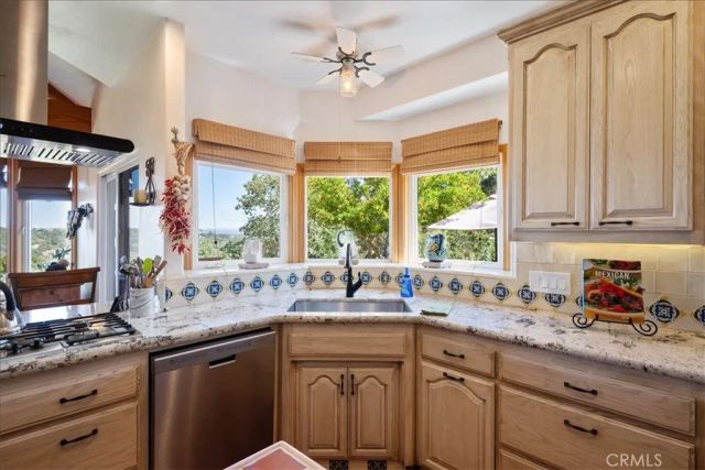 10662 Santa Ana Road, Atascadero, CA 93422