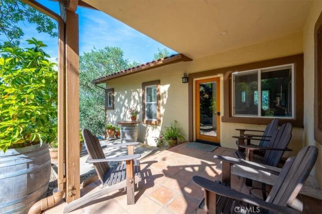 10662 Santa Ana Road, Atascadero, CA 93422