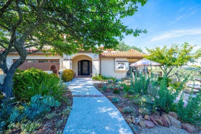 10662 Santa Ana Road, Atascadero, CA 93422