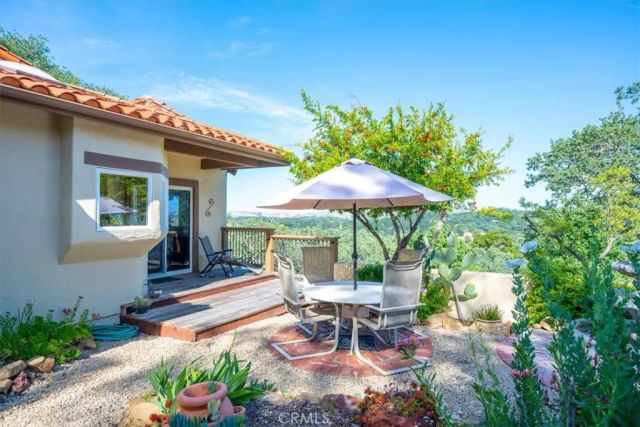 10662 Santa Ana Road, Atascadero, CA 93422