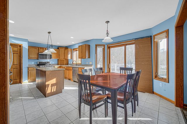 588 Mayapple Drive, Westville, IN 46391