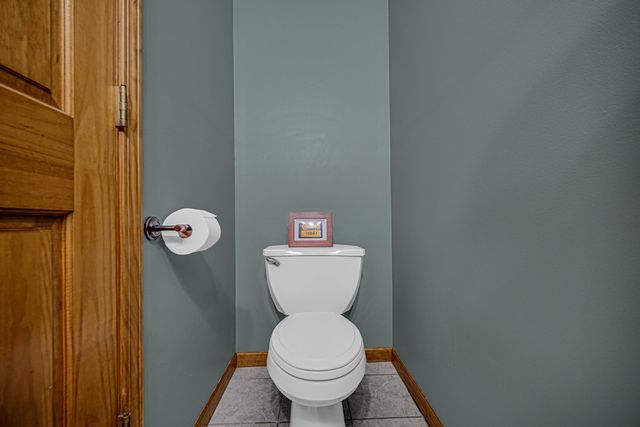 588 Mayapple Drive, Westville, IN 46391