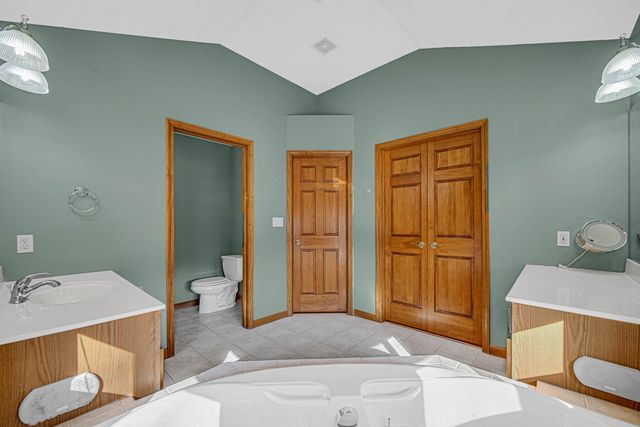 588 Mayapple Drive, Westville, IN 46391