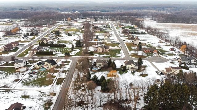 588 Mayapple Drive, Westville, IN 46391