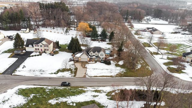 588 Mayapple Drive, Westville, IN 46391