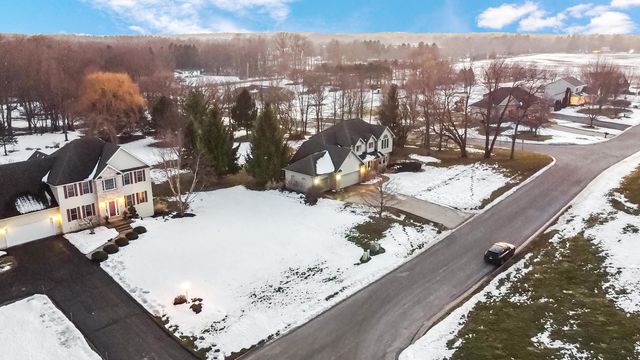 588 Mayapple Drive, Westville, IN 46391