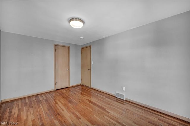 2463 Derbyshire Road, Cleveland Heights, OH 44106