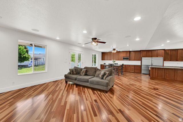 1111 S 2200 W, Syracuse, UT 84075