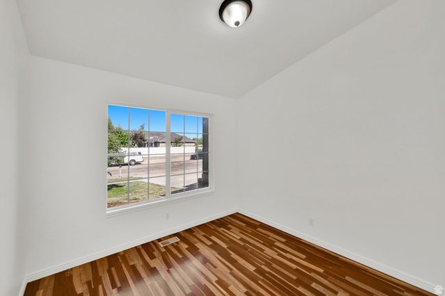 1111 S 2200 W, Syracuse, UT 84075