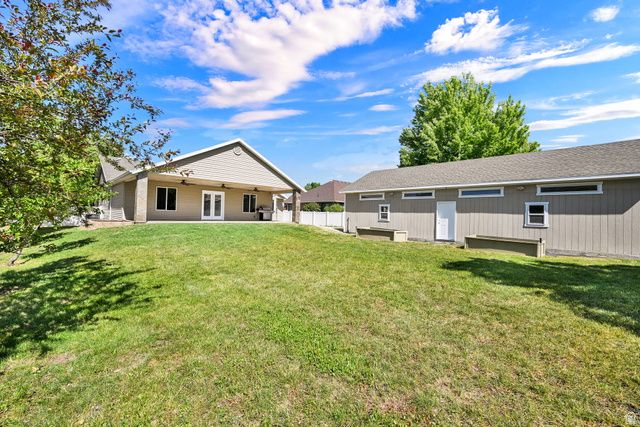 1111 S 2200 W, Syracuse, UT 84075