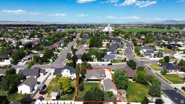 1111 S 2200 W, Syracuse, UT 84075
