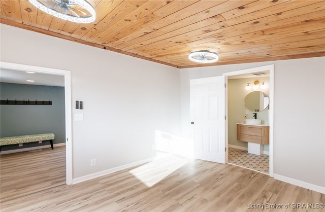 15801 Fry Road, Otisco, IN 47163