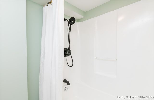 15801 Fry Road, Otisco, IN 47163