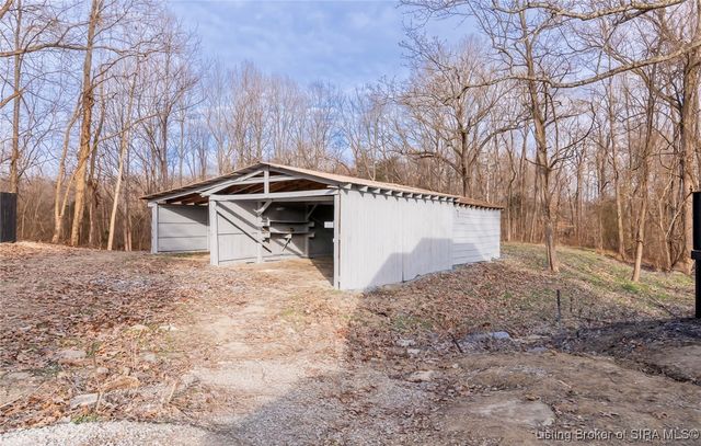 15801 Fry Road, Otisco, IN 47163