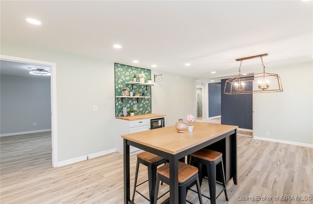 15801 Fry Road, Otisco, IN 47163