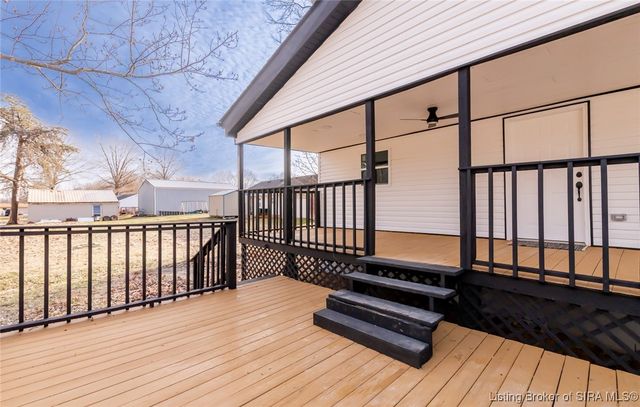 15801 Fry Road, Otisco, IN 47163