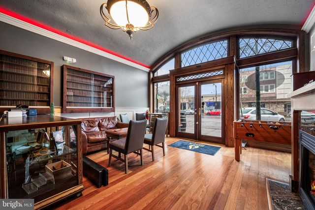 211 E HIGH ST, Pottstown, PA 19464