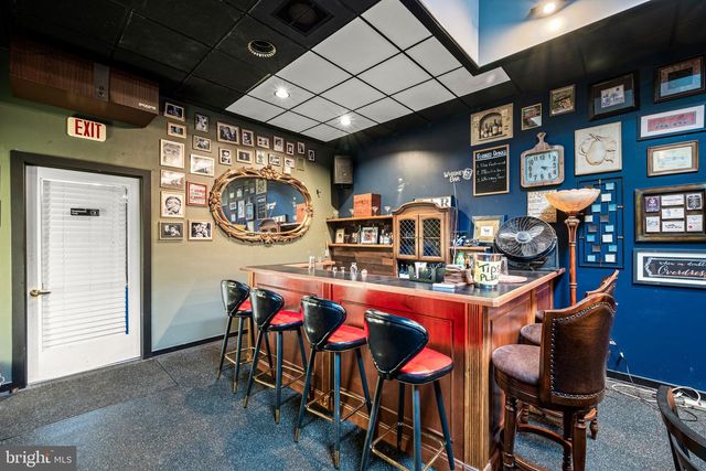 211 E HIGH ST, Pottstown, PA 19464