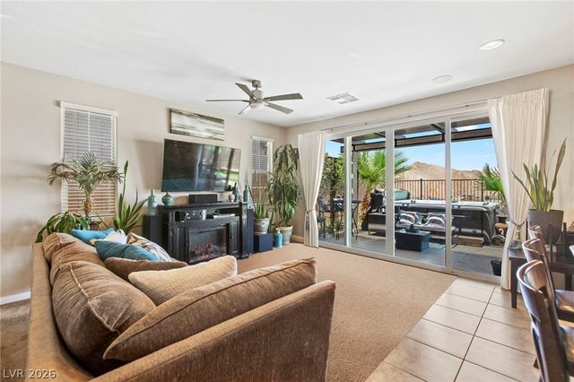 44 Moon Hill Drive, Henderson, NV 89011