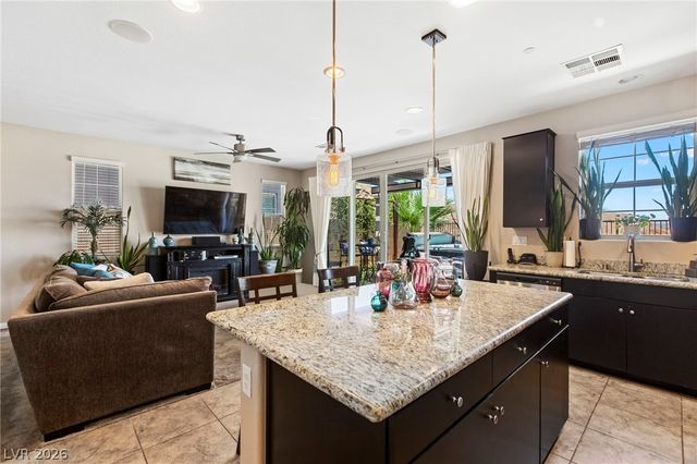 44 Moon Hill Drive, Henderson, NV 89011