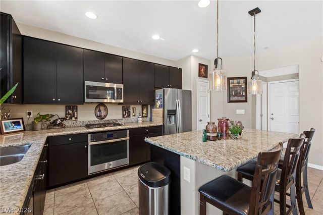 44 Moon Hill Drive, Henderson, NV 89011