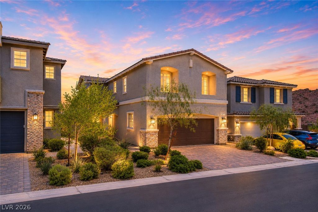 44 Moon Hill Drive, Henderson, NV 89011