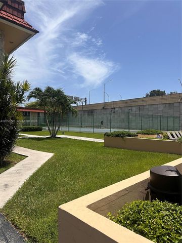 5325 SW 77th Court 107F, Miami, FL 33155