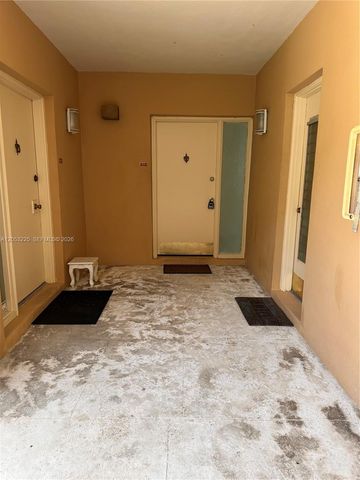 5325 SW 77th Court 107F, Miami, FL 33155