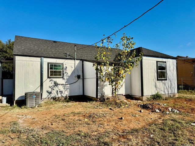 217 Monticello Dr, Odessa, TX 79763