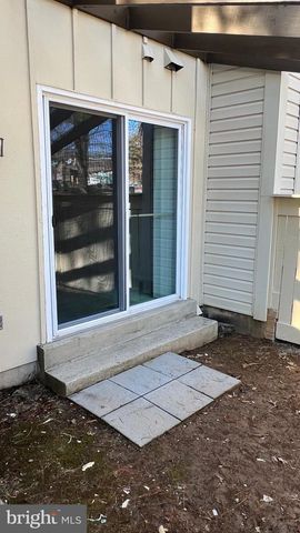 9324 GRAZING TER, Gaithersburg, MD 20886