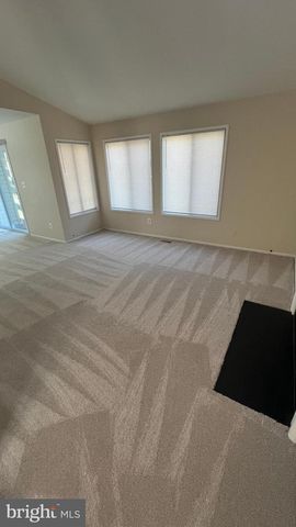 9324 GRAZING TER, Gaithersburg, MD 20886