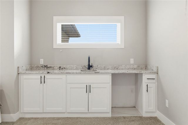 8605 W Migration Way, Bentonville, AR 72713