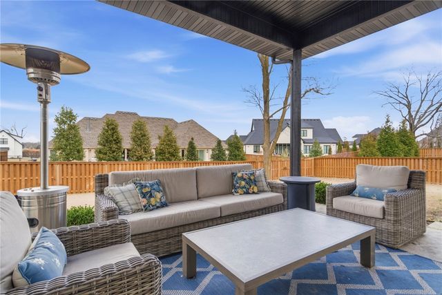 8605 W Migration Way, Bentonville, AR 72713