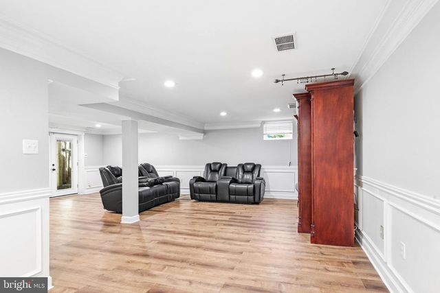 11928 APPLING VALLEY RD, Fairfax, VA 22030