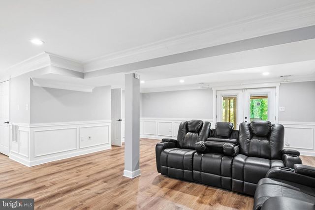 11928 APPLING VALLEY RD, Fairfax, VA 22030