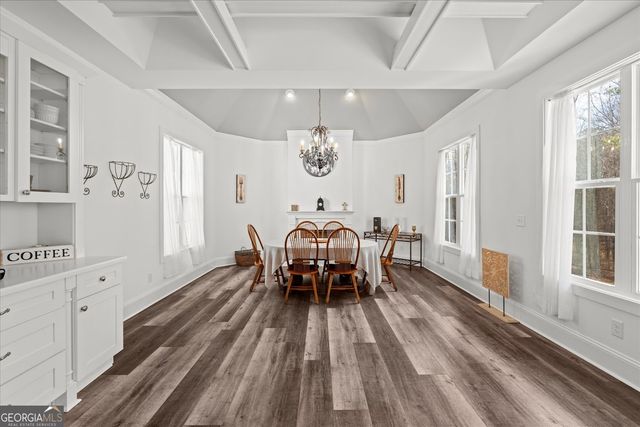 656 Paynes Lake Road, Carrollton, GA 30116