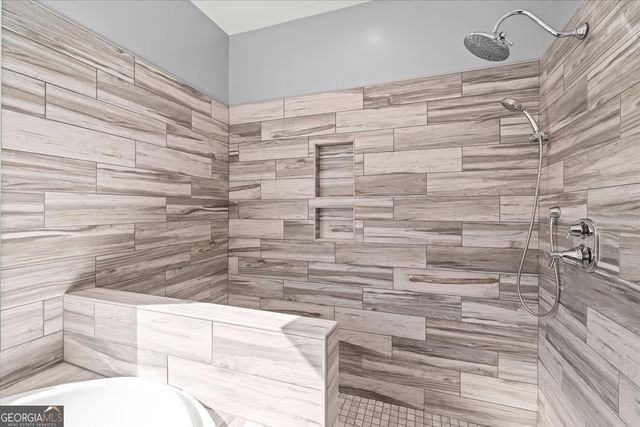 656 Paynes Lake Road, Carrollton, GA 30116