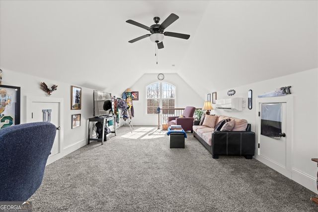 656 Paynes Lake Road, Carrollton, GA 30116