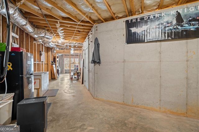 656 Paynes Lake Road, Carrollton, GA 30116