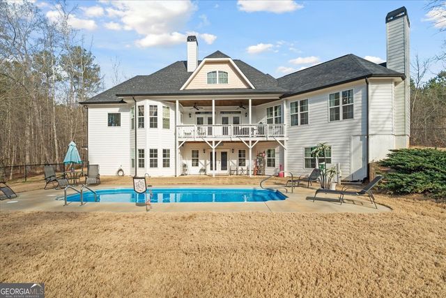 656 Paynes Lake Road, Carrollton, GA 30116