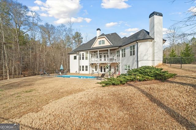 656 Paynes Lake Road, Carrollton, GA 30116