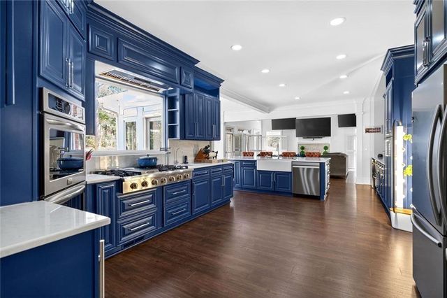 1026 Quaker Ridge Way, Johns Creek, GA 30097