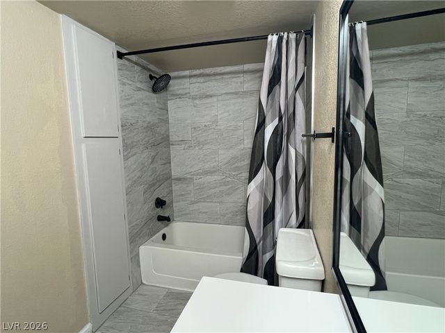 8101 West Flamingo Road 2161, Las Vegas, NV 89147