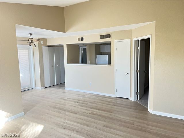 8101 West Flamingo Road 2161, Las Vegas, NV 89147