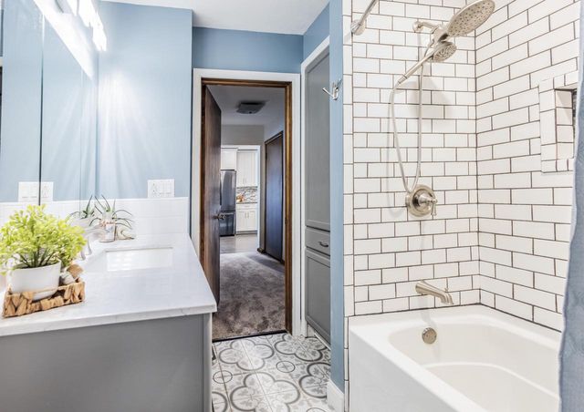 755 N 112th STREET, Wauwatosa, WI 53226